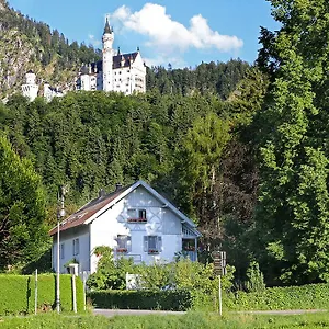 Couette-café Romantic-pension Albrecht - Since 1901, Hohenschwangau